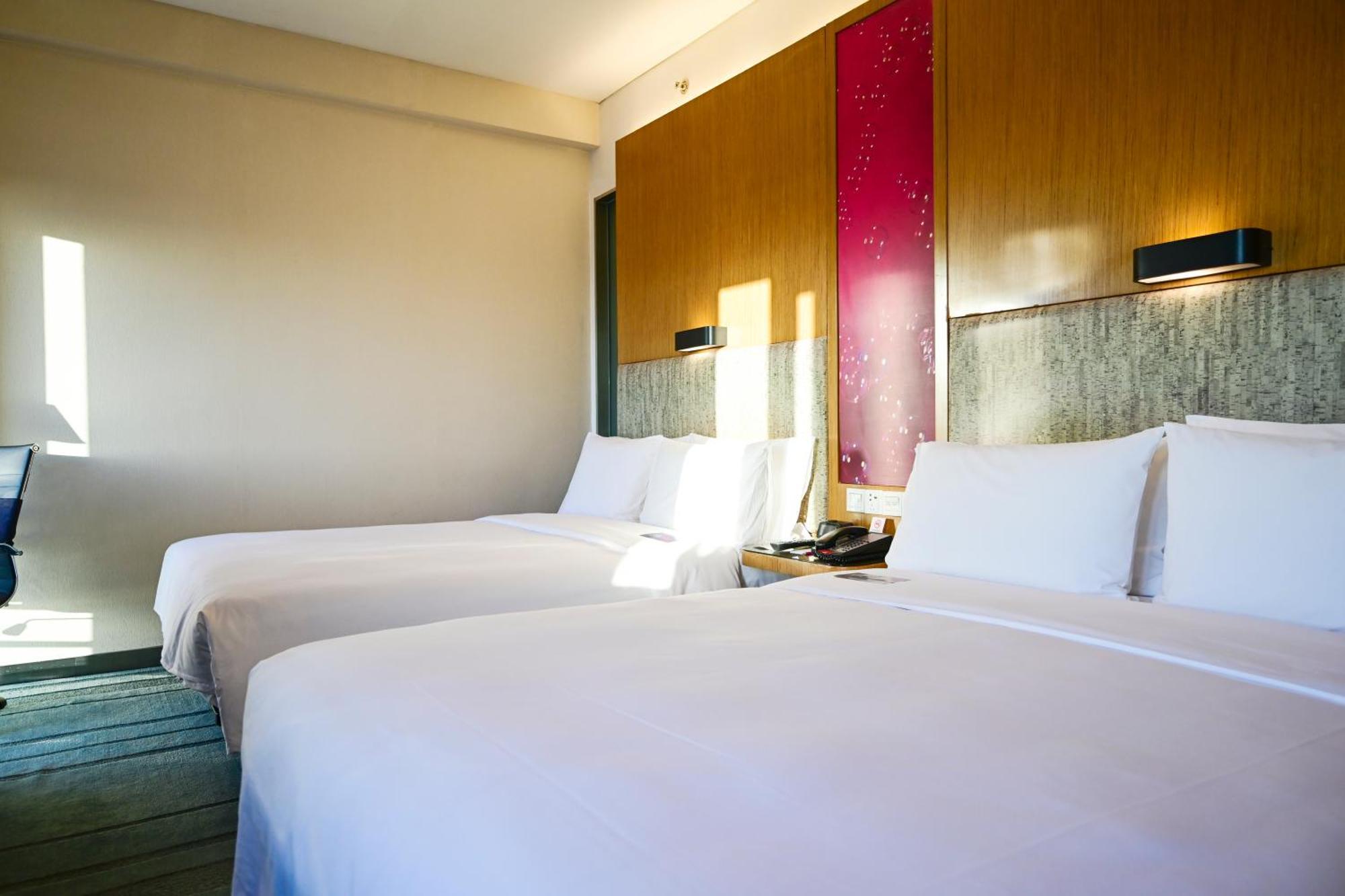 Aloft Beijing, Haidian Pequim Exterior foto